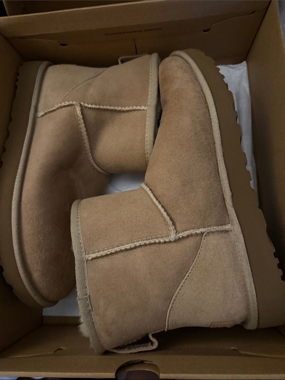UGG Short Classic II Boots - Chestnut